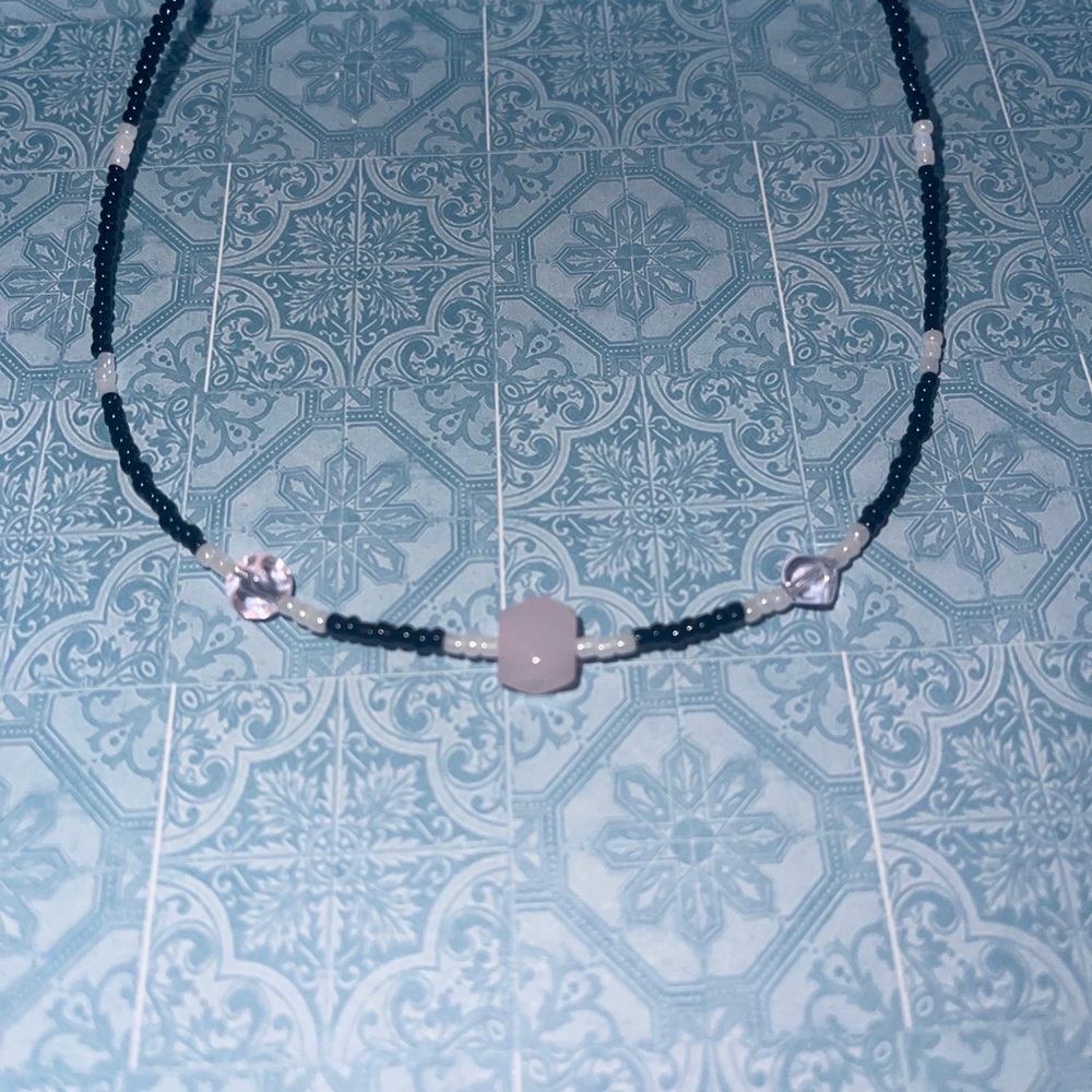 Striped glass beaded choker